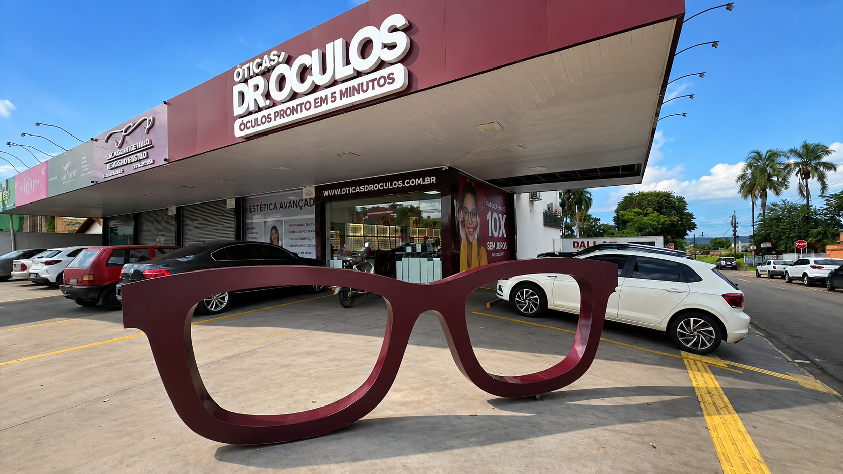 Fachada da loja Dr. Óculos, Setor Centro
